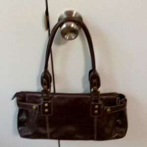WORTHINGTON BOWN LEATHER PURSE